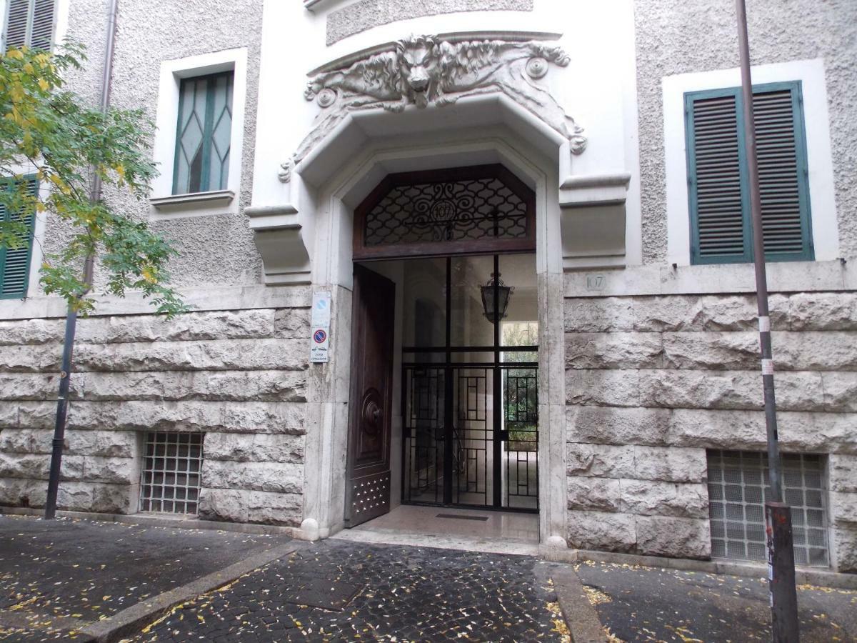 Holiday House Roma Vaticano Экстерьер фото